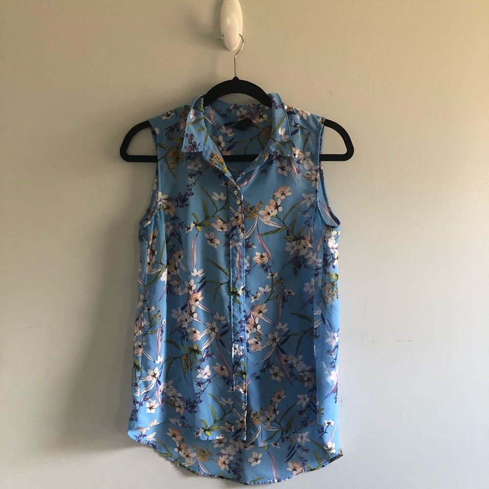 sleeveless h&m button up